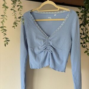 Long sleeve crop top